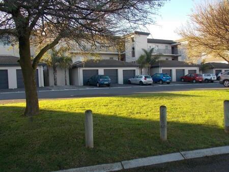 2 Bedroom Apartment in Brackenfell South