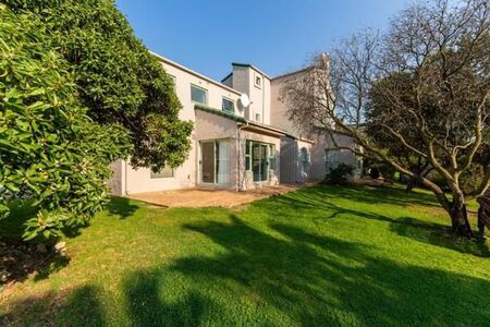 2 Bedroom Apartment in Greenways Golf Estate