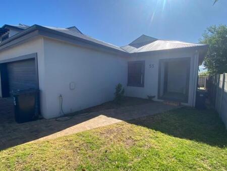 3 Bedroom Townhouse in Langeberg Ridge