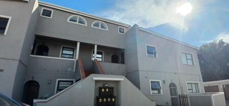 1 Bedroom Apartment in Table View