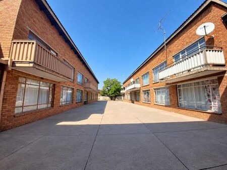 2 Bedroom Apartment in Vereeniging Central