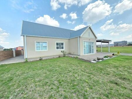 4 Bedroom House in Riverspray Lifestyle Estate