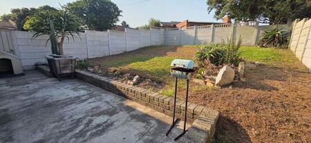 1 Bedroom cottage to rent in Rowallan Park, Gqeberha