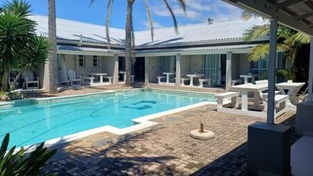 1 Bedroom Apartment in Jeffreys Bay Central