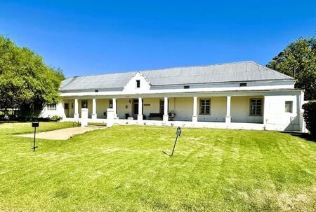 2 Bedroom House in Riebeek-Kasteel