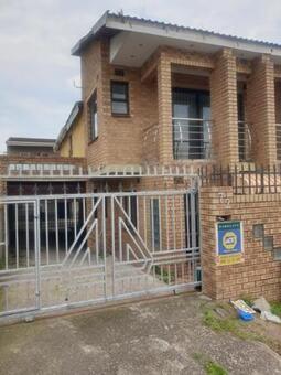 3 Bedroom House in Arena Park