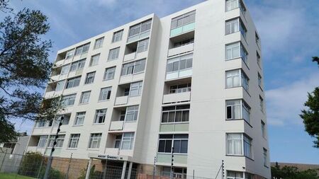 1 Bedroom apartment to rent in Kenilworth, Cape Town