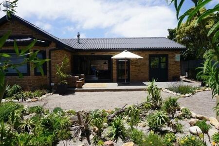 3 Bedroom House in Bettys Bay