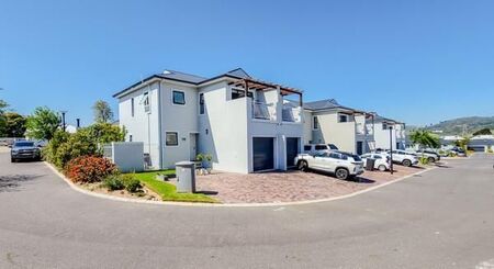 3 Bedroom House in Protea Heights