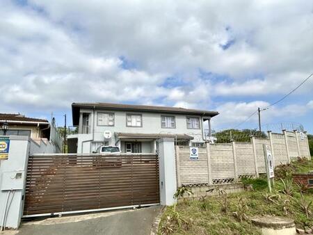 2 Bedroom Apartment in Newlands West