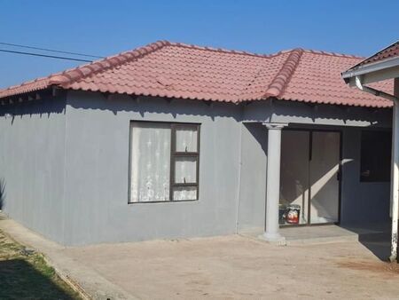 1 Bedroom House in Witpoortjie