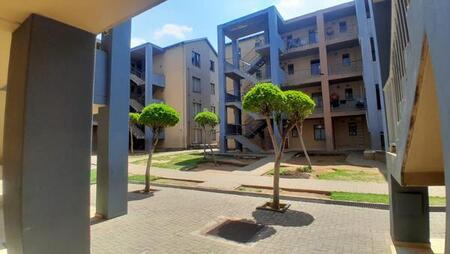2 Bedroom Apartment in Jabulani