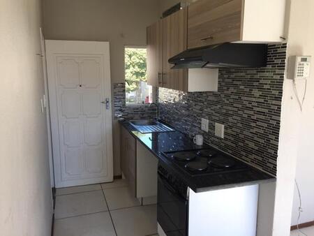 2 Bedroom Flat in Eden Glen