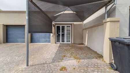 1 Bedroom flat to rent in Paarl North