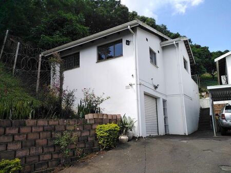 2 Bedroom house to rent in Sea Cow Lake, Durban