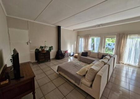 4 Bedroom House in Nuwe Uitsig