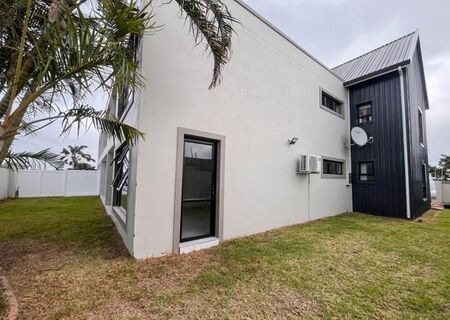 3 Bedroom Apartment in Durban North