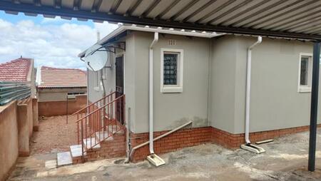 3 Bedroom House in Glenway Estate