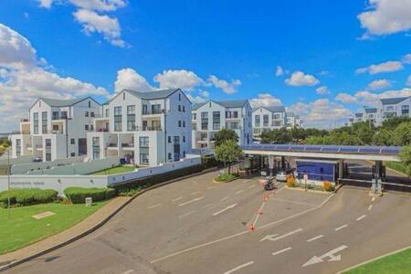 1 Bedroom Apartment in Greenstone Hill