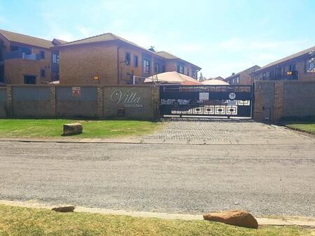2 Bedroom Townhouse in Brackendowns