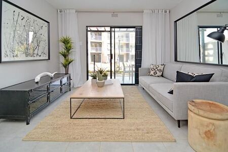2 Bedroom Apartment in Clubview