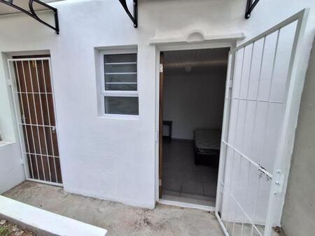 1 Bedroom House in Sydenham