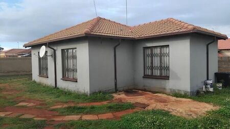 2 Bedroom house to rent in Dawn Park, Boksburg