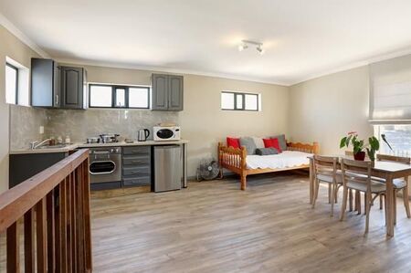 1 Bedroom Flat in Durbanville Central