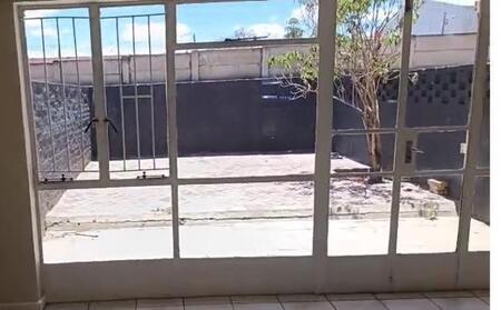 2 Bedroom Apartment in Oudtshoorn Central