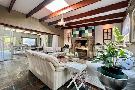 3 Bedroom House in Van Riebeeckstrand