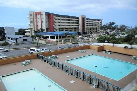 2 Bedroom Apartment in Amanzimtoti