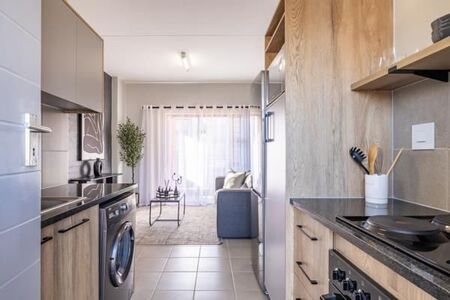 2 Bedroom Apartment in Kameeldrift East