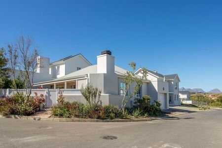 2 Bedroom House in Wellington Central
