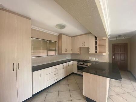 3 Bedroom Townhouse in Rhodesdene