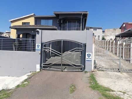4 Bedroom House in Montford
