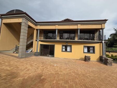 3 Bedroom Apartment in Bluff