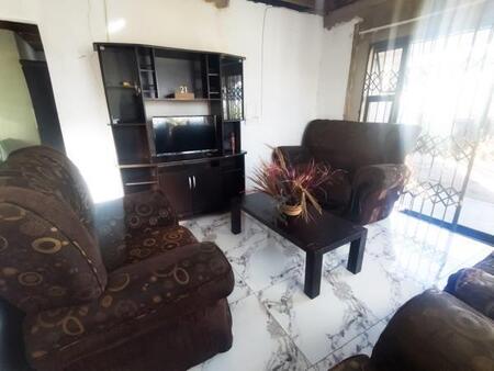 2 Bedroom House in KwaNdengezi