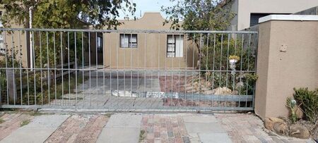 2 Bedroom apartment to rent in Colorado Park, Mitchells Plain