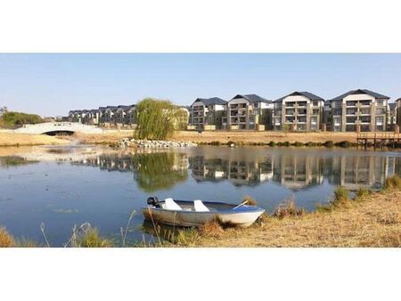3 Bedroom apartment to rent in Waterfall, Midrand