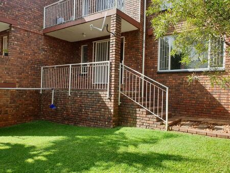 2 Bedroom apartment to rent in Moreleta Park, Pretoria