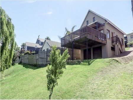 3 Bedroom house to rent in King George Park