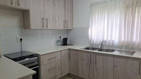 2 Bedroom townhouse - freehold to rent in Rant En Dal, Krugersdorp