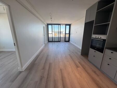 3 Bedroom apartment to rent in Paarden Eiland, Cape Town