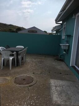 1 Bedroom Apartment in Saldanha