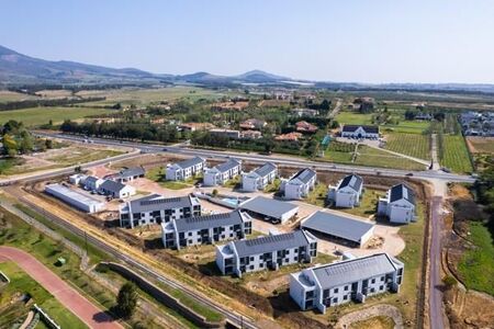 2 Bedroom House in Val de Vie Estate