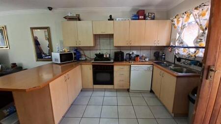 3 Bedroom Simplex in Annlin