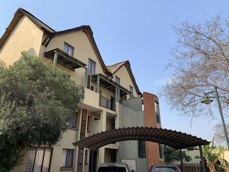 2 Bedroom Apartment in Zambezi Country Estate
