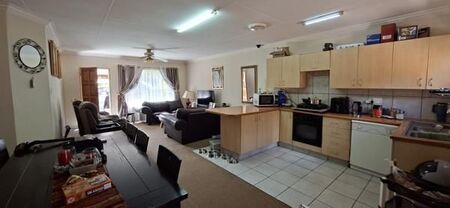 3 Bedroom Simplex in Annlin