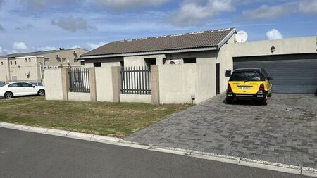 3 Bedroom house to rent in Parklands East, Blouberg