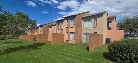 2 Bedroom apartment to rent in Noordwyk, Midrand